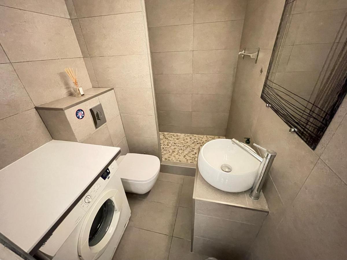 Nice Renting - 2 Massena - Luxury Loft - Balcony Massena Square View - Aircon المظهر الخارجي الصورة
